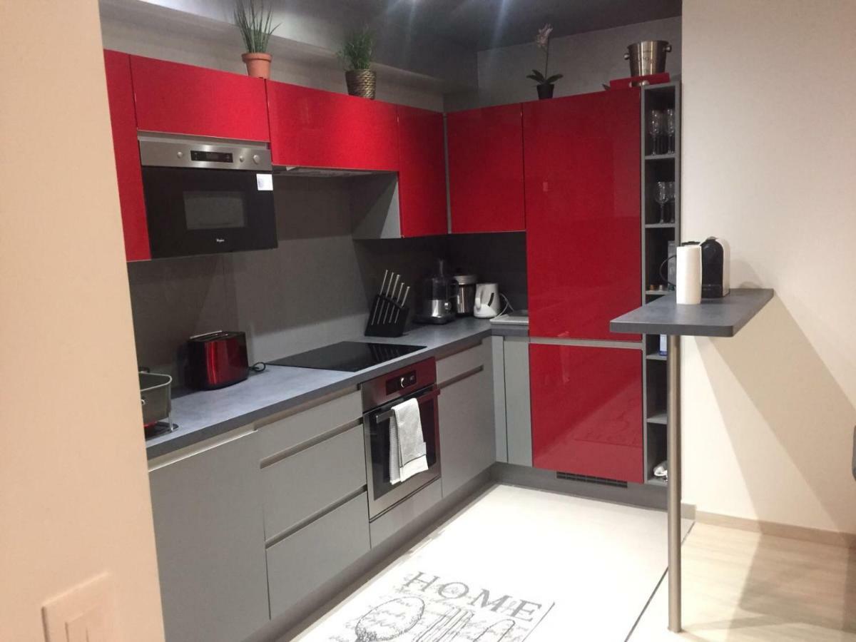 Ferienwohnung Red-line Serris Exterior foto