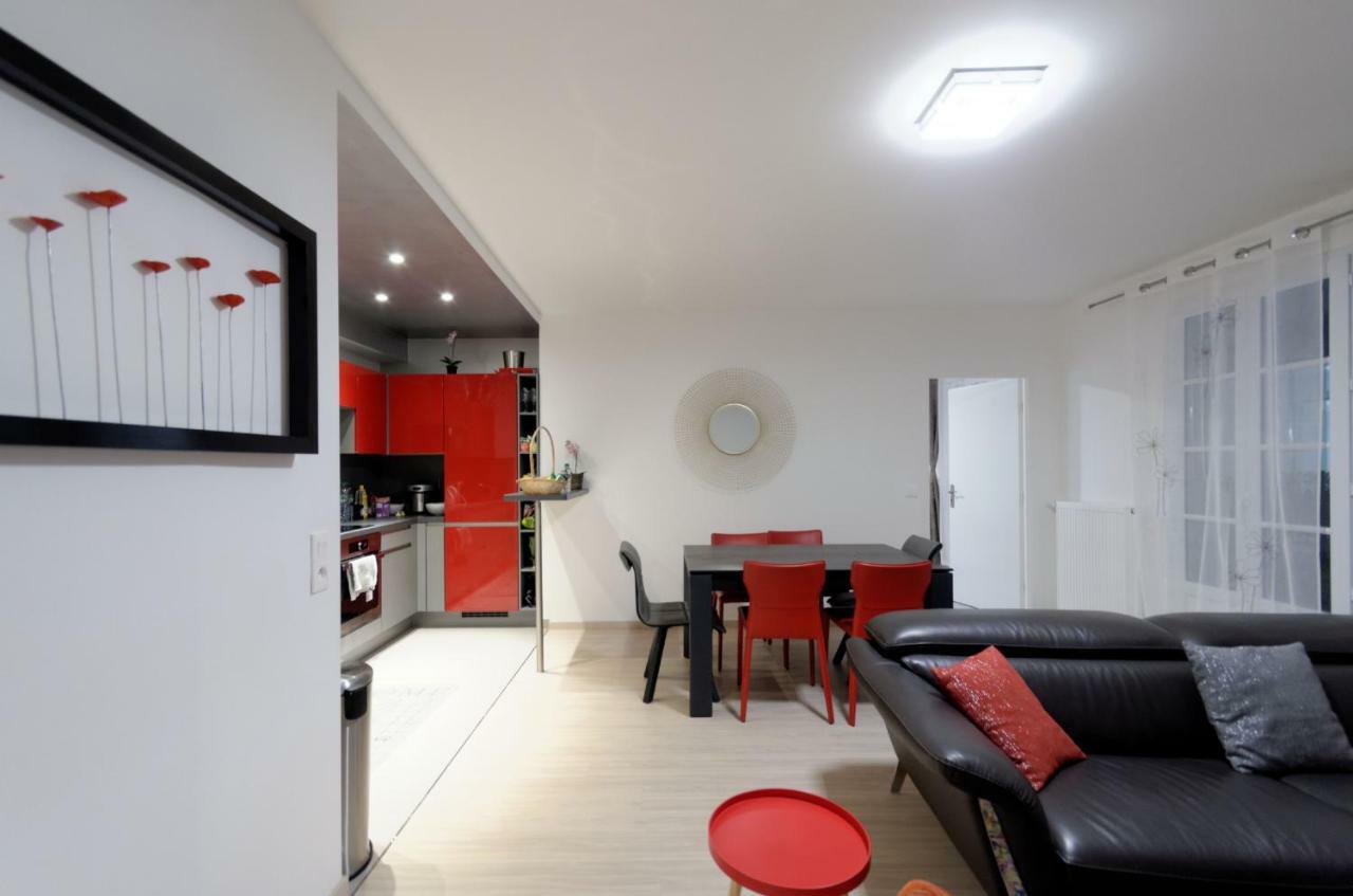 Ferienwohnung Red-line Serris Exterior foto