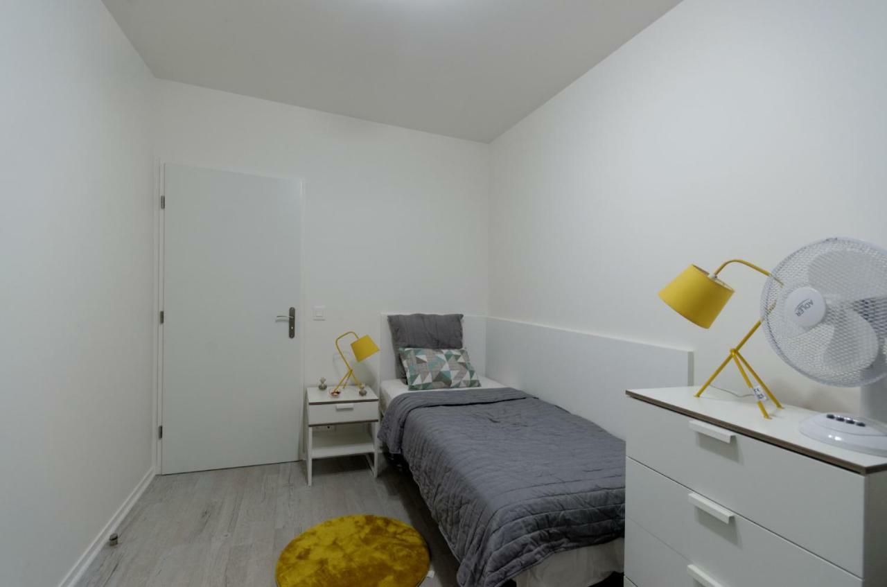 Ferienwohnung Red-line Serris Exterior foto